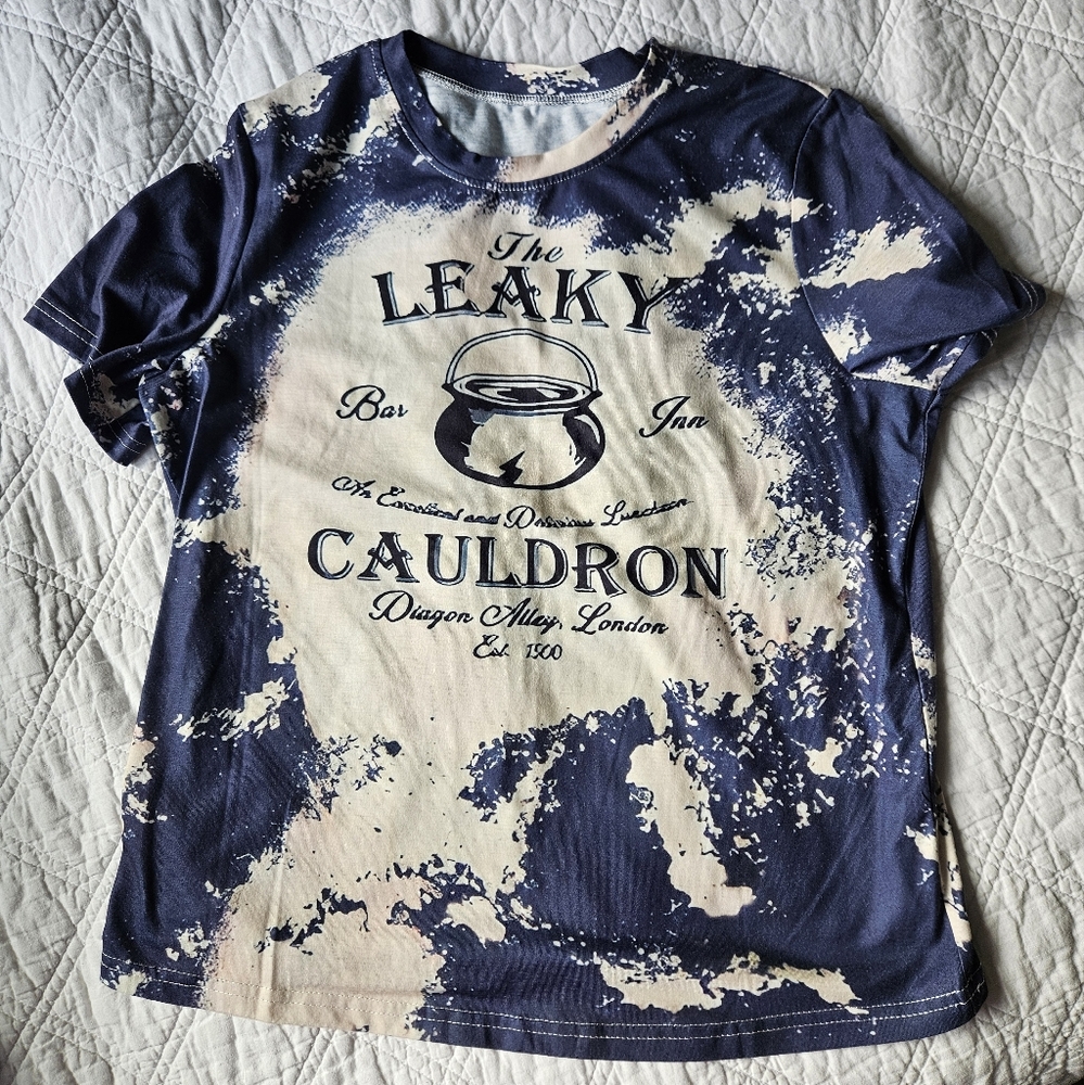Harry Potter Leaky Cauldron T Shirt size L